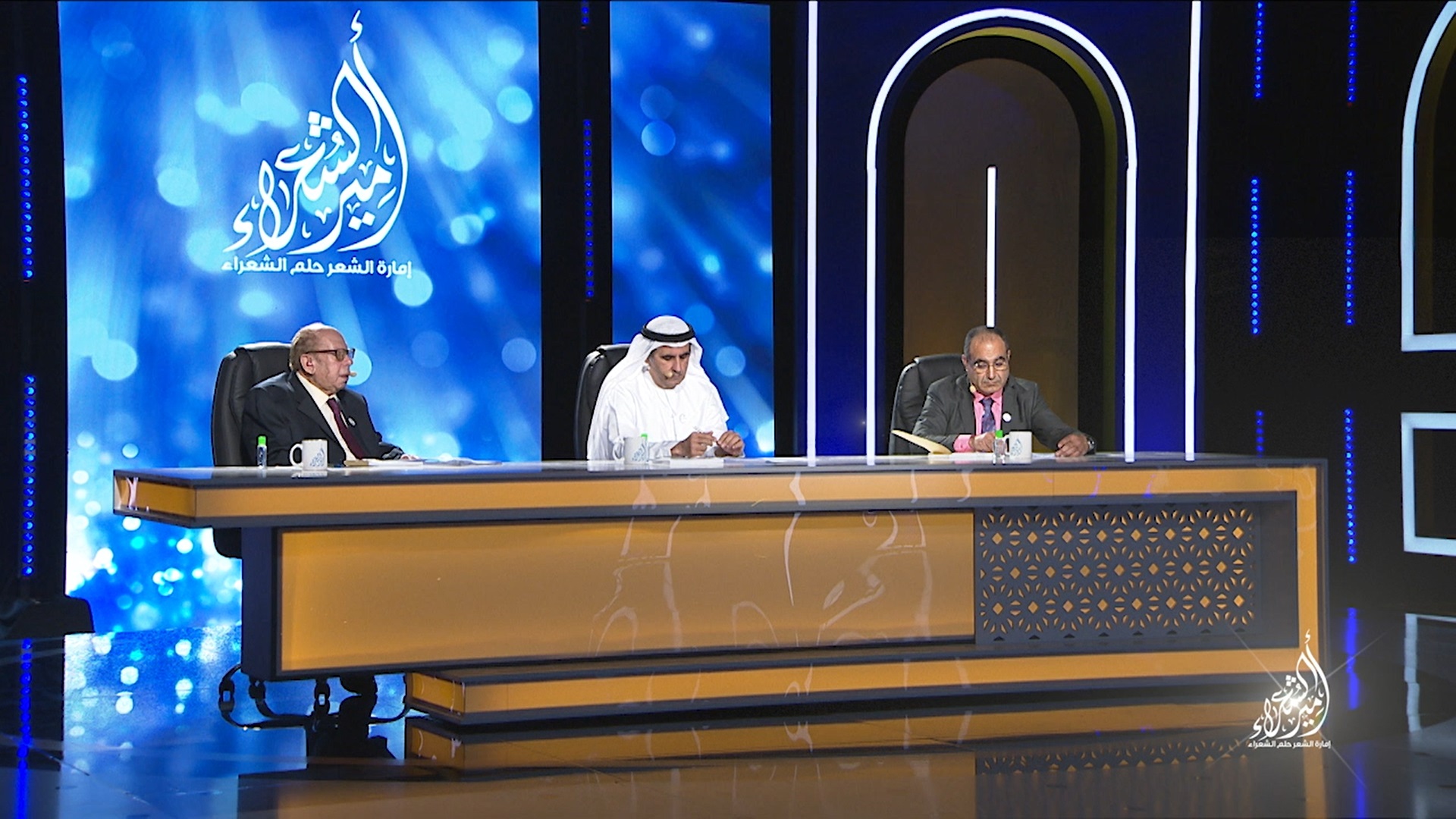 “أمير الشعراء” يشهد منافسات شعرية حاسمة في الحلقة التسجيلية الأولى