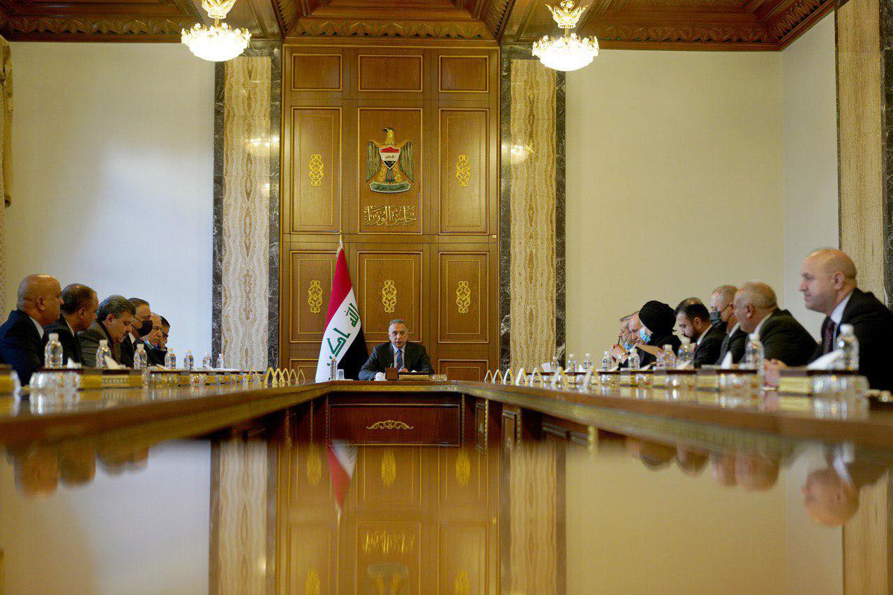 رئيس مجلس الوزراء مصطفى الكاظمي يستقبل رئيس وأعضاء المفوضية العليا المستقلة للانتخابات
