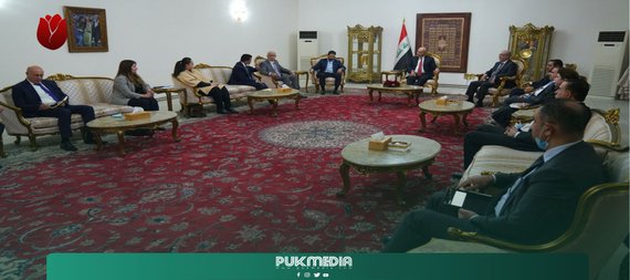 بحضور الكاظمي.. رئيس الجمهورية يجتمع مع وفد الاقليم والكتل الكردية بشان الموازنة