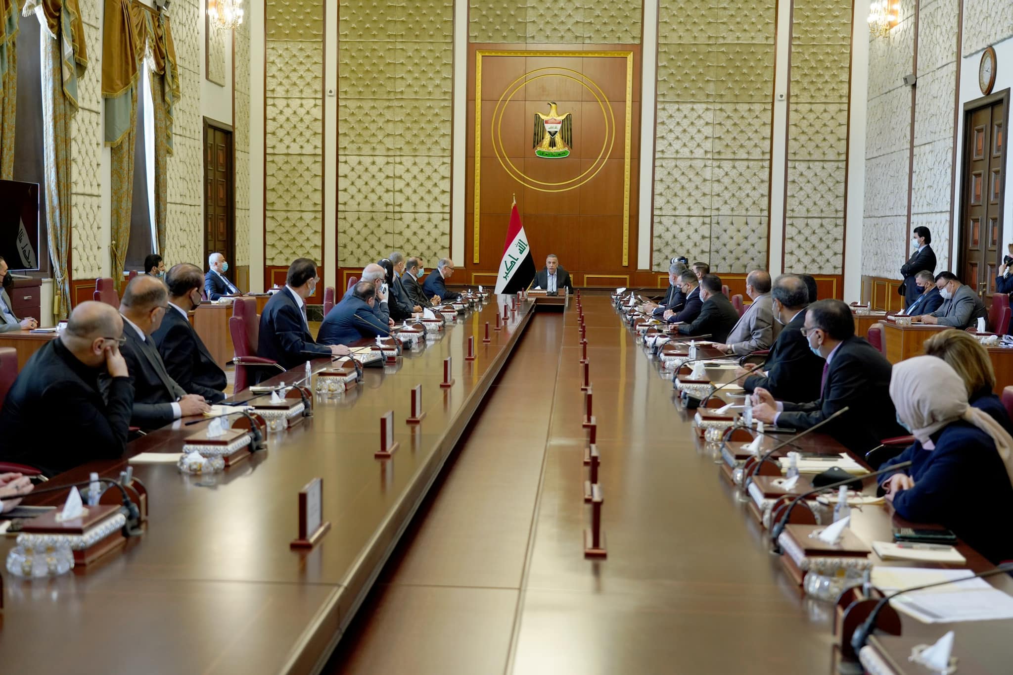 مجلس الوزراء يعقد جلسته الاستثنائية برئاسة رئيس مجلس الوزراء مصطفى الكاظمي، والتي خصصت لمناقشة الحادث المأساوي في مستشفى ابن الخطيب.
