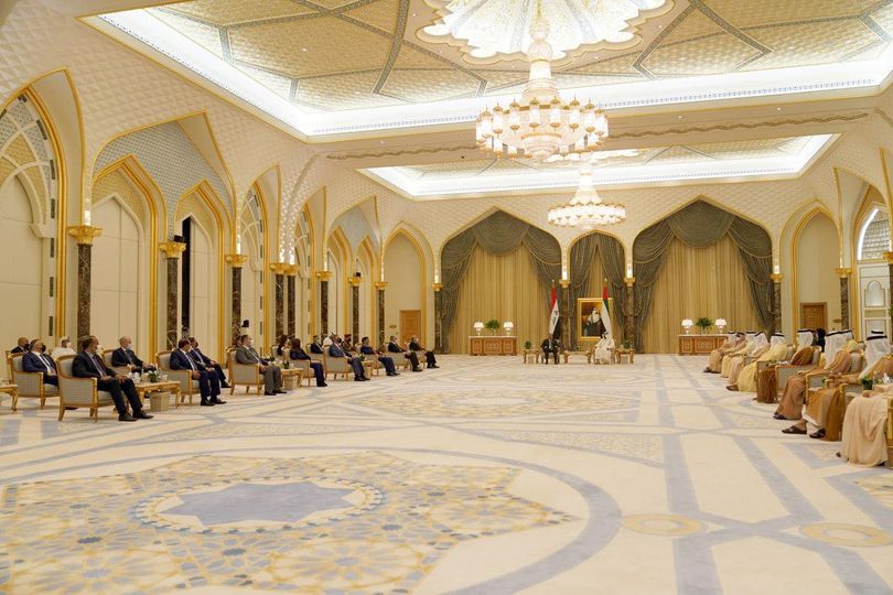 الوفدان العراقي والاماراتي يعقدان اجتماعا موسعا لمناقشة عدد من ملفات التعاون