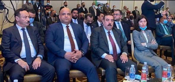 محافظ الانبار يحضر مؤتمراً لاعادة النازحين برعاية وزارة الهجرة والمهجرين
