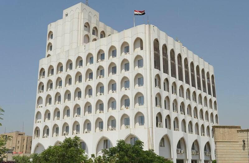 في بيان صحفيّ للخارجية العراقية: الحكومةُ العراقيّة تُجَددُ رفضها وإدانتها بشكل قاطع لأي عملٍ يُعَدُ مزعزعاً لأمنِ وإستقرار البعثات الدبلوماسيّة المقيمةِ في العراق