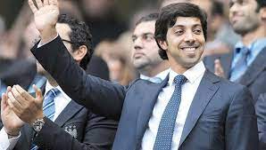 منصور بن زايد يقدم هدية لجماهير مانشستر سيتي