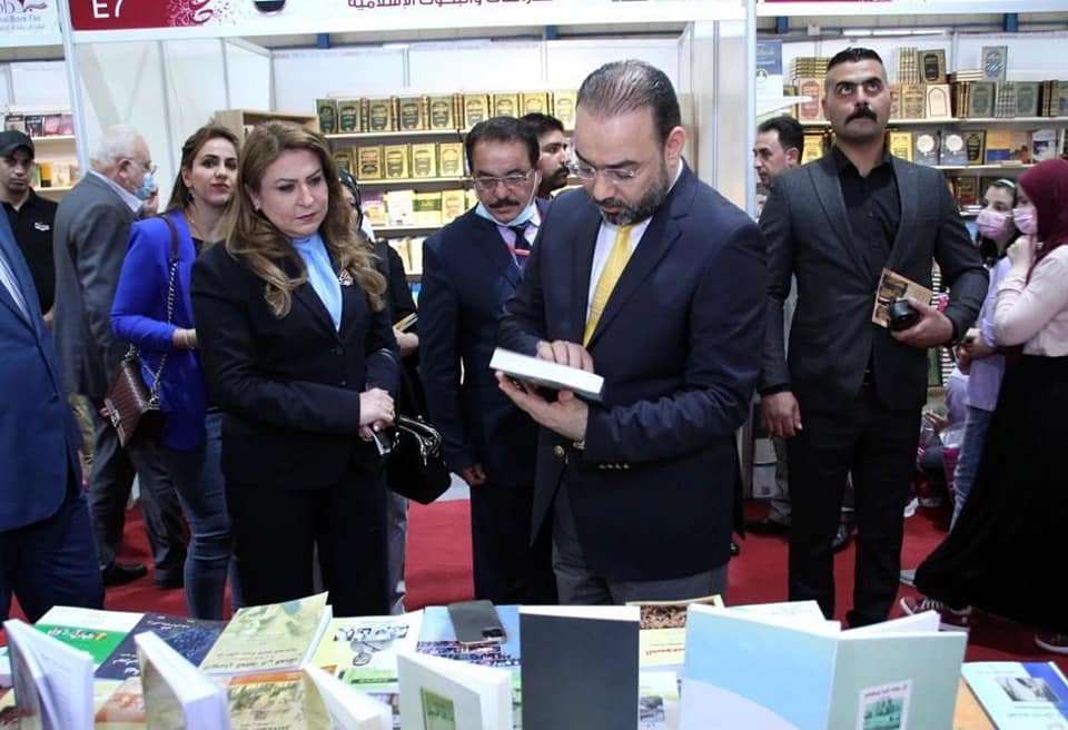 ابو رغيف يعـّـد اقامة معرض بغداد الدولي دلالةً مهمةً على عودة الحياة الثقافية في العراق