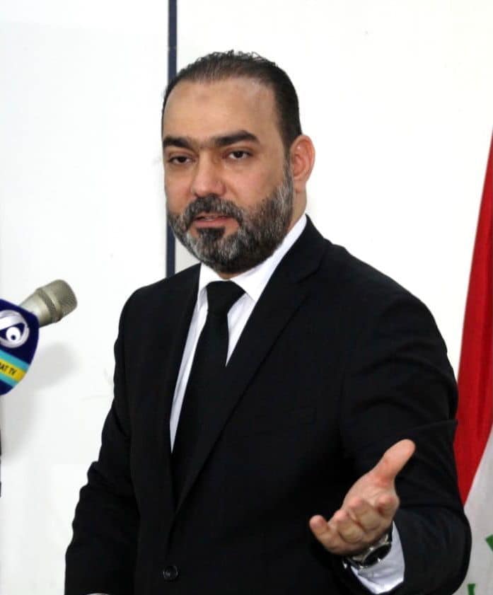 د.نوفل ابو رغيف يستنكر قيام احدى موظفات هيئة الاثار بالمشاركة في مؤتمر التطبيع في اربيل