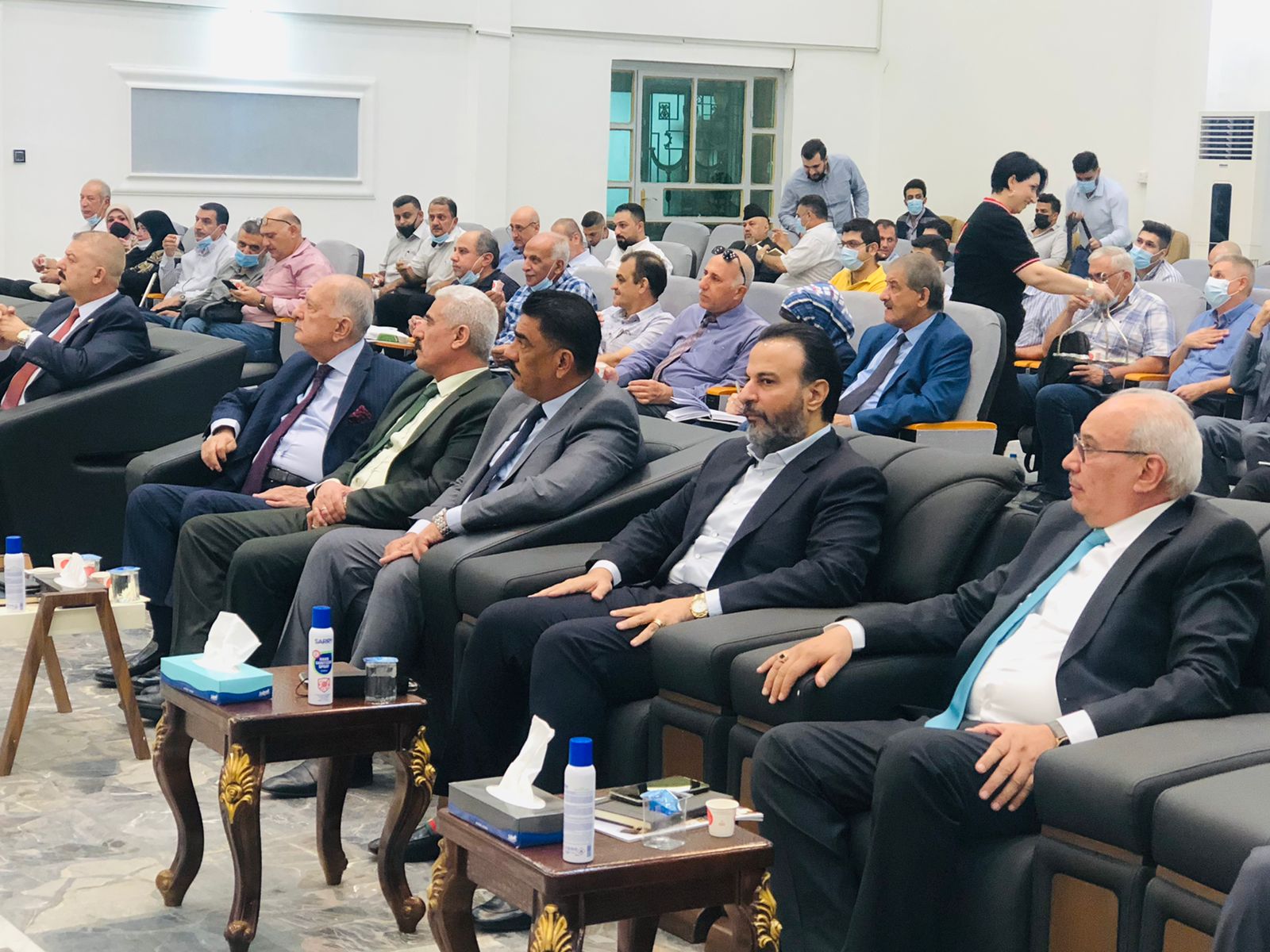 نظمتها غرفة تجارة بغداد : رئيس رابطة مال واعمال الاستاذ عمار فرحان الحمداني يشارك بالندوة المخصصة عن الطاقة البديلة