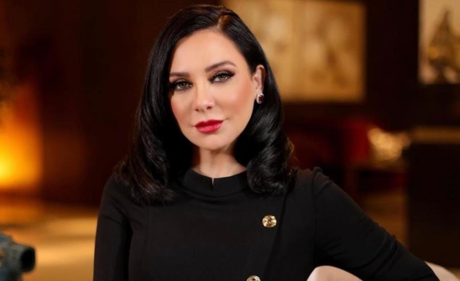 سلاف فواخرجي تثير ضجة كبيرة : رأيت كل الأنبياء في احلامي