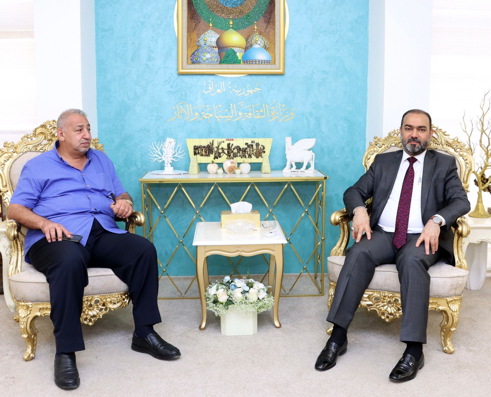 الدكتورنوفل ابورغيف يبحث مع ممثلية مركزالجواهري في بغداد رؤية الوزارة وتحضيراتها للاحتفاء بالذكرى السنويةالـ25 لرحيل شاعر العرب الاكبر