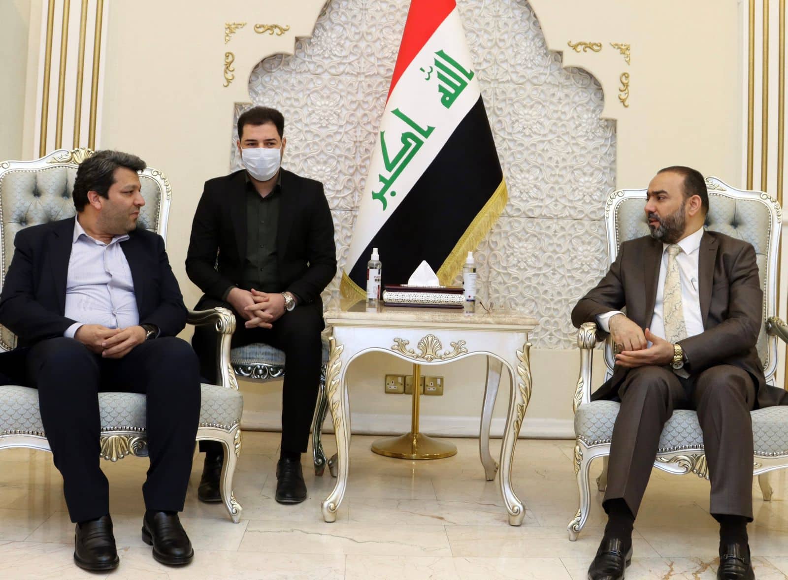 د.نوفل ابو رغيف يبحث ونظيره الايراني سبل تعزيز العلاقات وتبادل الخبرات الثقافية والفنية