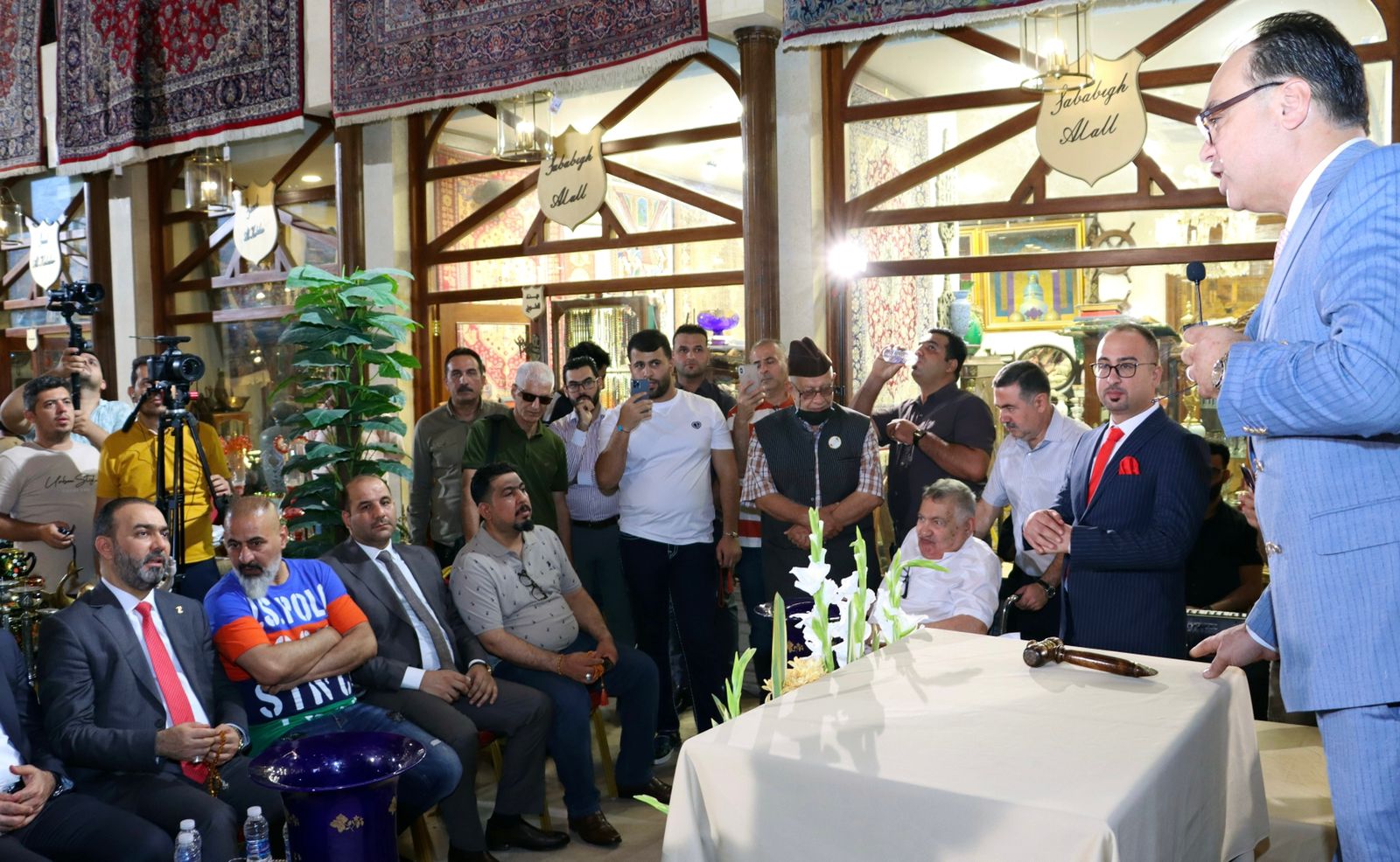 برعاية الوكيل الأقدم لوزارة الثقافة والسياحة والاثار د نوفل ابورغيف افتتاح مهرجان بازارانتيكا بغداد وإشادات بالتنظيم والتنوع والحضور المتميز