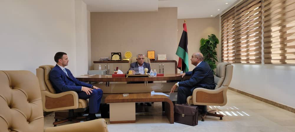 نائب رئيس الوزراء الليبي حسين القطراني يستقبل ممثلين عن قطاع العمل البلغاري