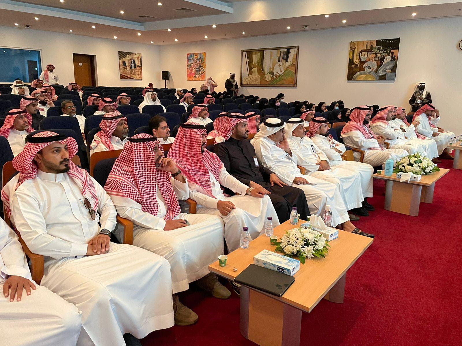 أمانة جدة تقيم ورشة عمل لتعزيز الأمن السيبراني في مواقع التواصل الاجتماعي