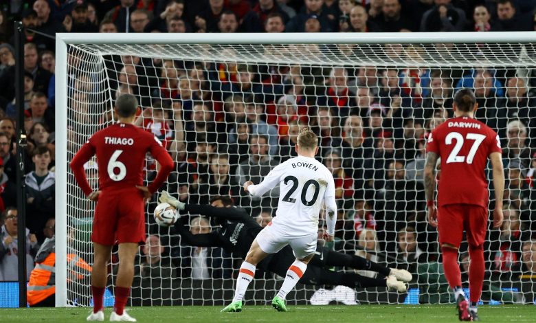 ليفربول يحقق فوزا صعبا على وست هام بالدوري الانكليزي