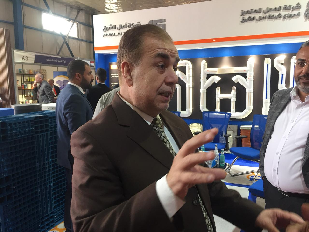خلال لقائه بأتحاد الصناعيين العراقيين.. النائب عامر عبد الجبار يدعو الى الغاء هيأة المنافذ الحدودية والحد من التعامل بالبيروقراطية وحماية المنتج ودعم الصناعيين بقروض ميسرة