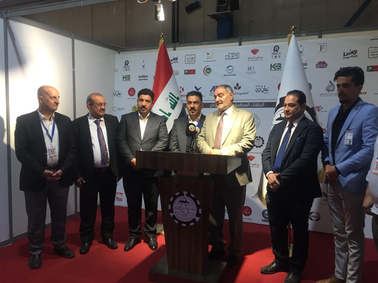 رئيس الهيئة الاستشارية في اتحاد الصناعات العراقي عقيل الهاشمي يبحث مع رئيس غرفة تجارة بغداد فراس الحمداني آفاق التعاون بين التجار والصناعيين العراقيين