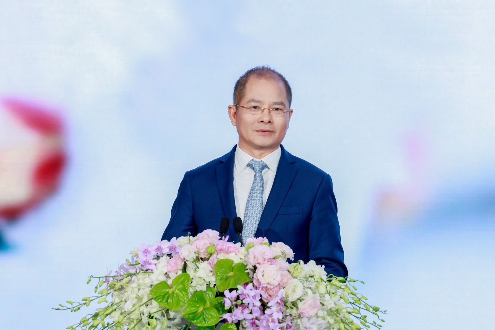Huawei 2022 net profit USD5.12 billion and Cloud developers worldwide grow from 2.6 million to more than 4 million