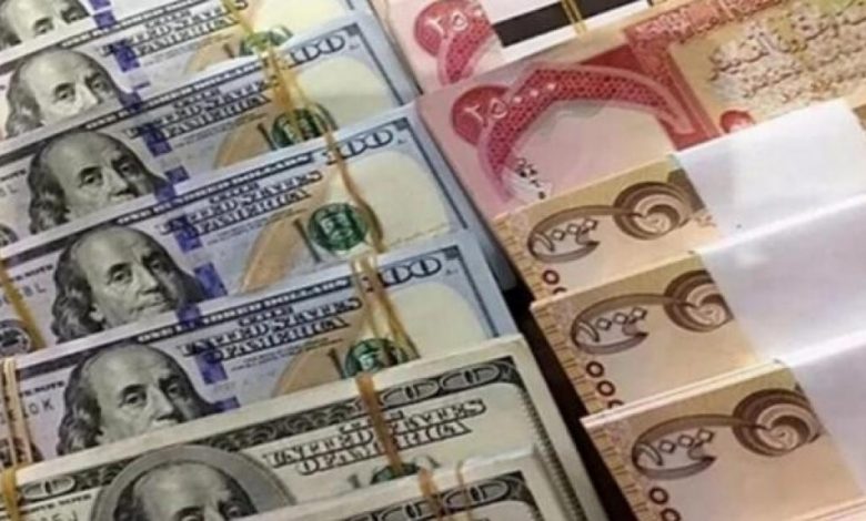 خبير: سعر صرف الدولار رهين بقرار سياسي وليس اقتصادي