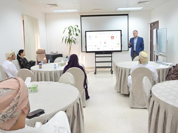وزارة التراث والسياحة العمانية تعتمد سياسة المحتوى المحلي في قطاعي التراث والسياحة