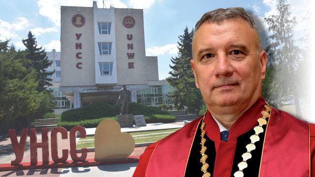 لأول مرة في مجال التعليم في الدولة البلغارية.. عميد إحدى الجامعات الكبرى جامعة الاقتصاد البروفيسور ديميتار ديميتروف ينظم إلى فريق الأشخاص المتميزين بمئات المبادرات.