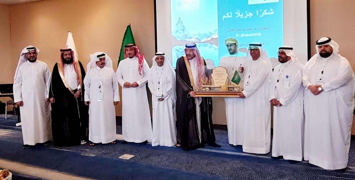 خلال ندوة اقيمت برعايته وحضوره المتزامن مع معرض الرياض للسفر..سموالملكي الامير سلطان : ضرورة استخدام كافة الادوات والتكنولوجية لتعزيز السياحة البينية الخليجية