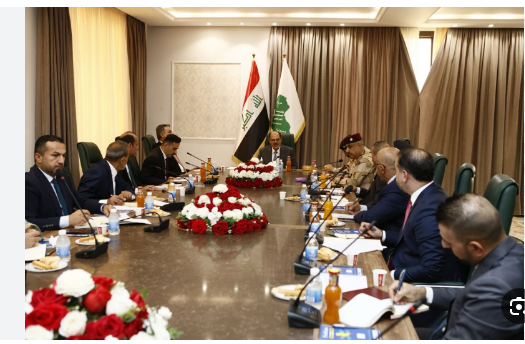 في عيدها الأغر..عرش سلطان صاحبة الجلالة مزدان بأكاليل الغار