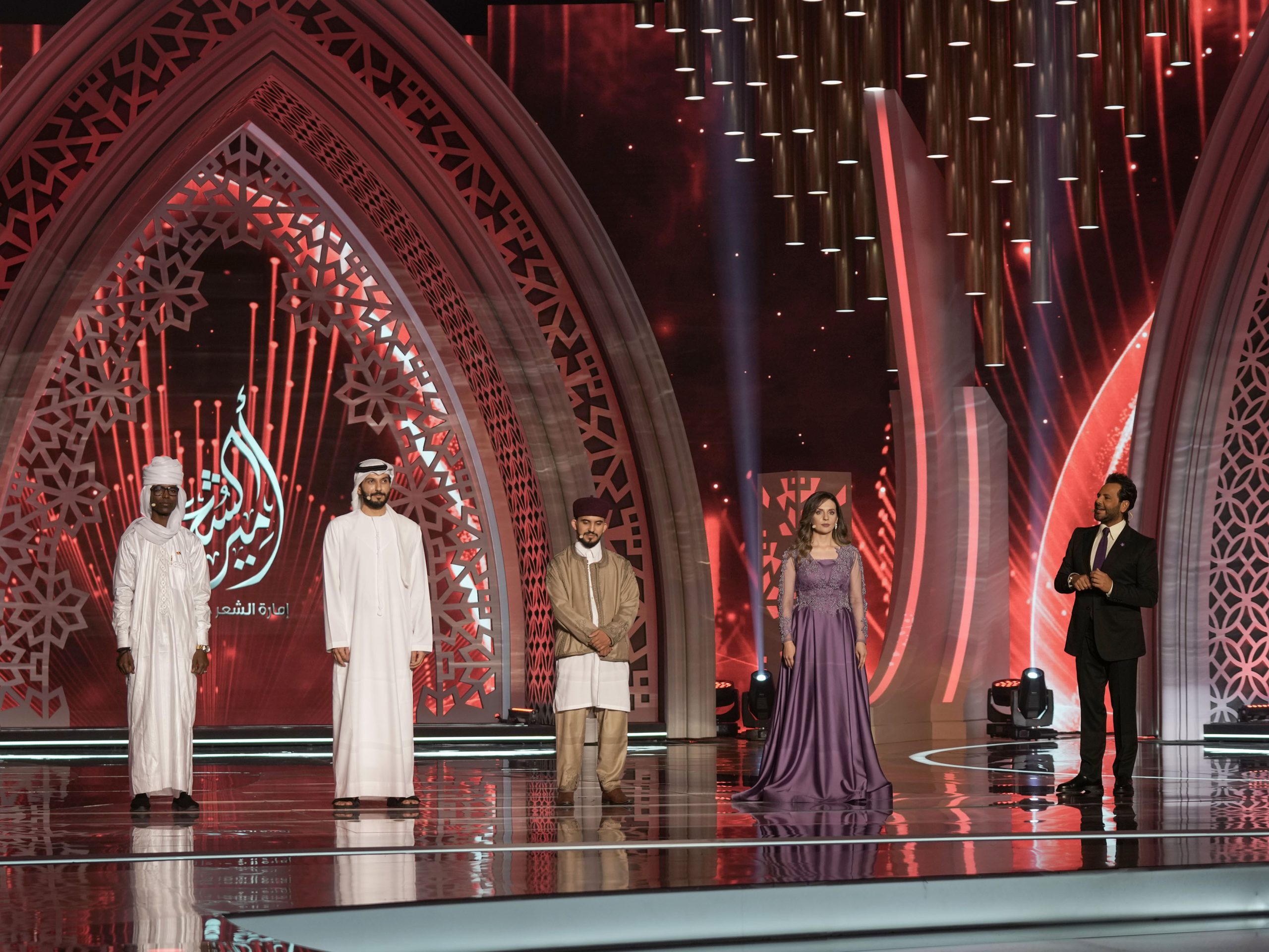 «أمير الشعراء» في حلقته الثانية المباشرة يؤهل عبدالرحمن الحميري وعبدالسلام أبوحجر
