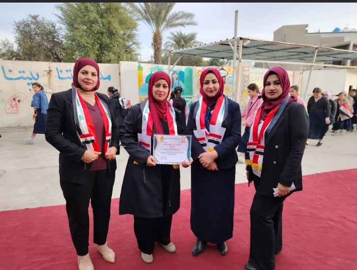 إحتفالات بمدارس بغداد بيوم النصر..ومنهل العلم رفعت أعلام العراق