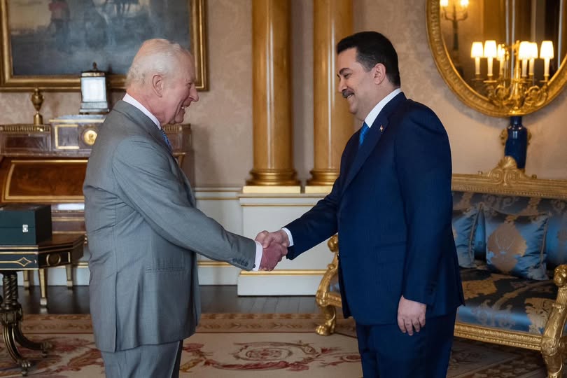 رئيس مجلس الوزراء السيد محمد شياع السوداني يلتقي ملك المملكة المتحدة في لندن