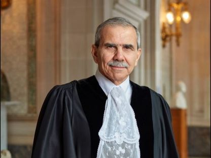 رئيس الوزراء اللبناني المكلف: حان الوقت لبدء فصل جديد من العدالة والأمن