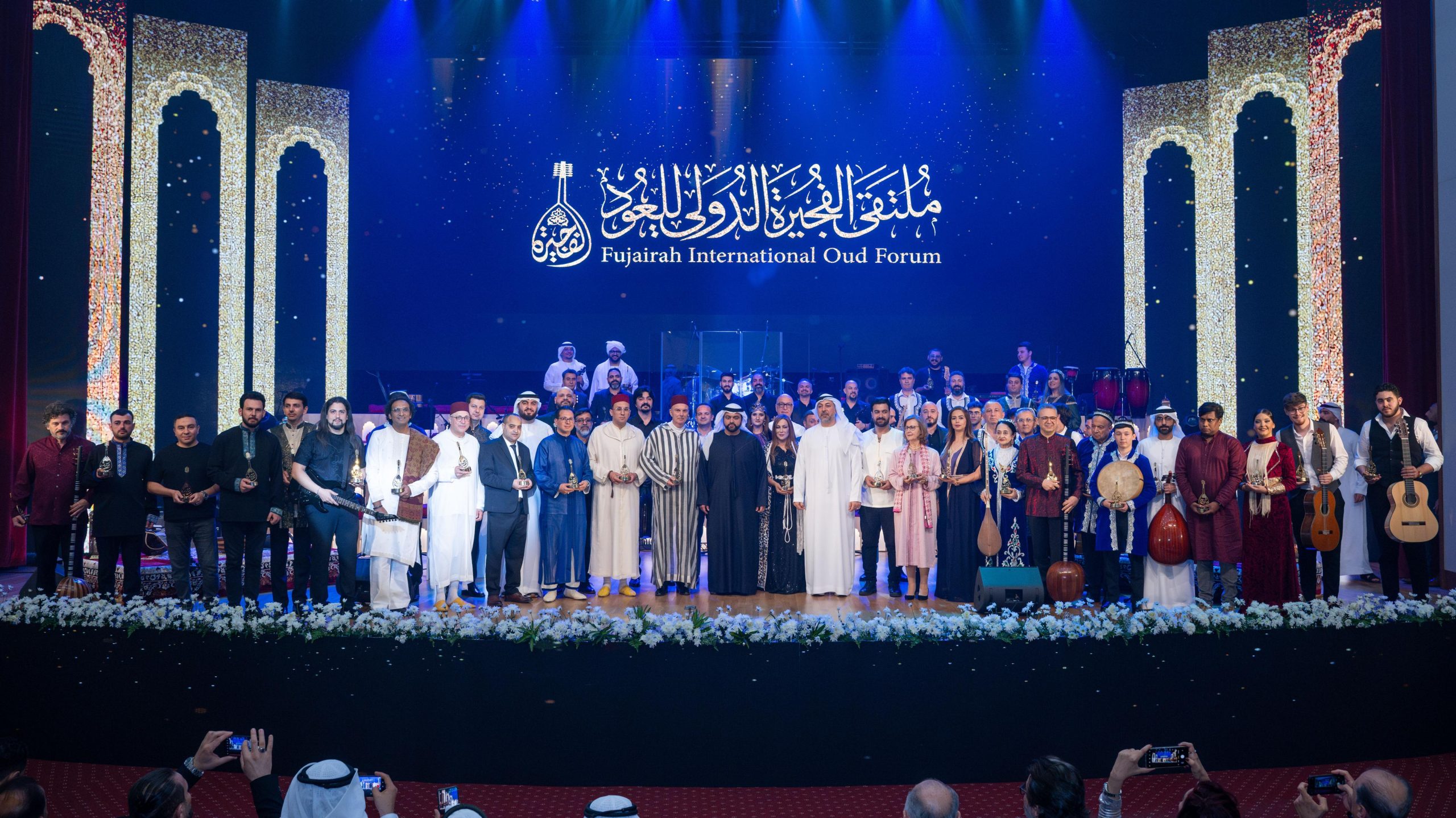 سمو الشيخ محمد الشرقي يشهد انطلاق ملتقى الفجيرة الدولي للعود بمشاركة فنانين وعازفين دوليين