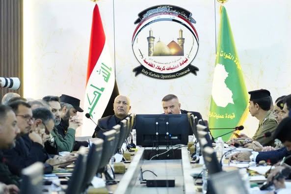 وزير الداخلية ومحافظ كربلاء المقدسة يعقدان مؤتمر امني في مقر قيادة عمليات كربلاء المقدسة