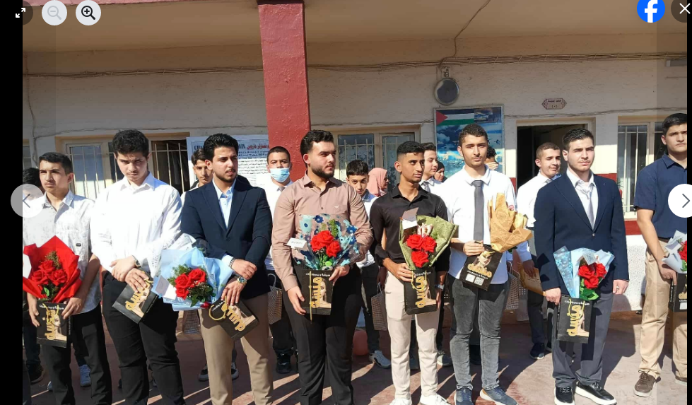 ثانوية بيروت للمتميزين تكرم طلبتها الأوائل وتحتفل بمناسبة اليوم الوطني العراقي