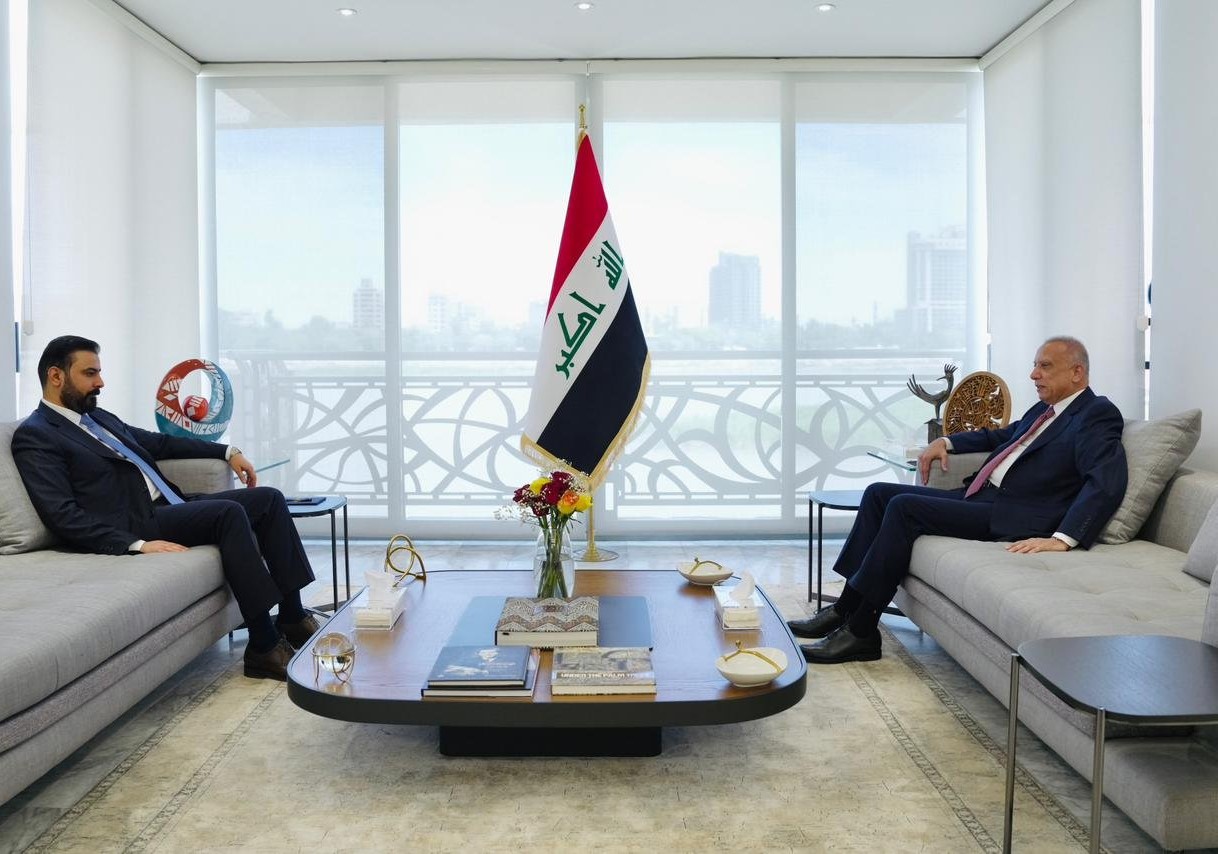 الزيدي والكاظمي يؤكدان ضرورة التنسيق والتعاون لتشكيل حكومة وطنية جامعة