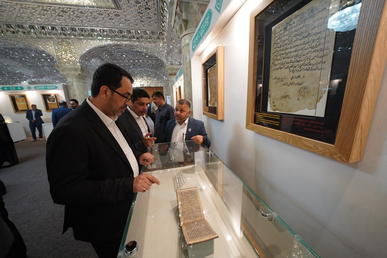 مخطوطات عمرها ألف عام تتصدر معرض نفائس الخزانة العلوية في أسبوع الغدير