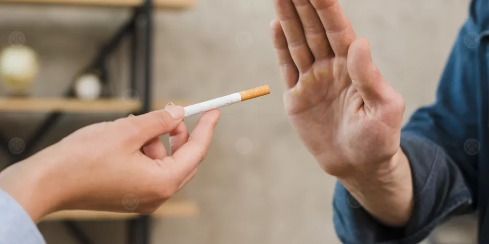إذا أردت الإقلاع عن التدخين.. طبيبة تنصح بهذه الخطوات