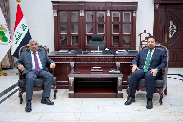 محافظ الأنبار يبحث مع مدير عام دائرة تنفيذ أعمال كري الأنهر تعزيز التعاون لتطوير الواقع المائي في المحافظة