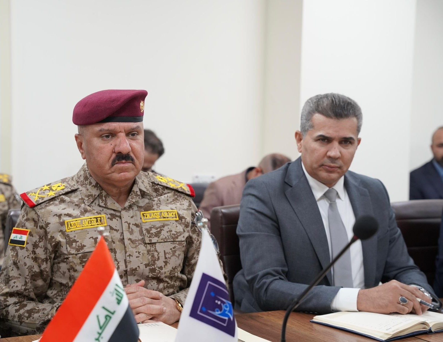 الشمري يناقش مع مفوضية الانتخابات المتطلبات الفنية والقانونية لاعتماد البطاقة الوطنية في الاقتراع